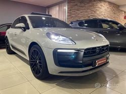 Grigio Usata 2022 Porsche Macan SUV | 65.000 € (Buon prezzo)