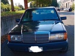 Nero Usata 1992 Mercedes 190 Tre volumi | 5000 €