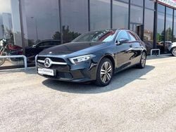 Nero Usata 2022 Mercedes A250 Business Tre volumi | 23.800 € (Ottimo prezzo)