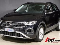 Nero Usata 2023 VW T-Roc Life SUV | 21.850 € (Buon prezzo)