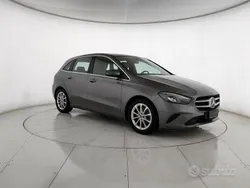 Grigio Usata 2020 Mercedes B220 Monovolume | 24.900 € (Super prezzo)