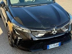 Nero Usata 2024 Mitsubishi Colt Invite Tre volumi | 13.900 € (Buon prezzo)