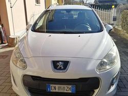 Bianco Usata 2012 Peugeot 308 Access Station wagon | 2100 € (Buon prezzo)