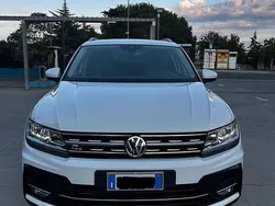 Usata 2020 VW Tiguan R-line SUV | 26.000 € (Buon prezzo)