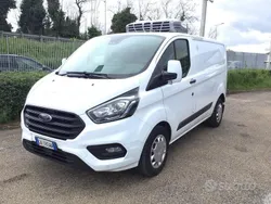Bianco Usata 2020 Ford Transit Custom Tre volumi | 18.490 € (Buon prezzo)