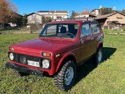 Rosso Usata 1997 Lada niva SUV | 3500 €