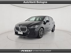 Nero Usata 2024 BMW 218 Active Tourer Comfort Edition Monovolume | 31.580 € (Buon prezzo)