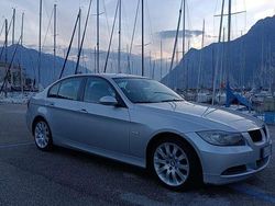 Usata 2006 BMW 320 Efficient Dynamics Tre volumi | 3500 € (Buon prezzo)