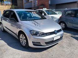 Grigio Usata 2015 VW Golf VII Tre volumi | 7500 € (Super prezzo)