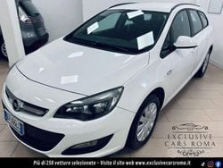 Bianco Usata 2013 Opel Astra Station wagon | 3990 € (Buon prezzo)