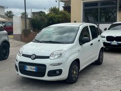 Bianco Usata 2017 Fiat Panda Lounge Tre volumi | 8700 € (Buon prezzo)