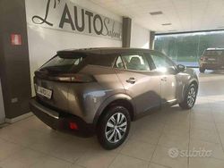 Grigio Usata 2020 Peugeot 2008 Allure SUV | 15.900 € (Buon prezzo)