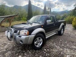 Nero Usata 2011 Nissan Navara Pick-up | 15.000 € (Buon prezzo)