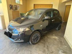 Usata 2024 Lancia Ypsilon Gold Due volumi | 13.800 € (Buon prezzo)