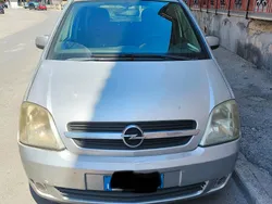 Usata 2005 Opel Meriva Monovolume | 500 € (Super prezzo)