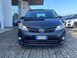 Grigio scuro Usata 2016 Toyota Verso Style Monovolume | 9800 € (Buon prezzo)
