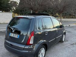 Grigio Usata 2010 Lancia Musa Monovolume | 4800 € (Buon prezzo)