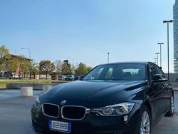 Usata 2018 BMW 320 Comfort Edition Tre volumi | 18.290 € (Buon prezzo)