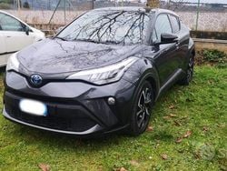Grigio Usata 2021 Toyota C-HR SUV | 25.000 € (Molto cara)