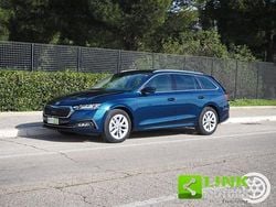 Blu Usata 2021 Skoda Octavia G-TEC Style Station wagon | 19.990 € (Cara)