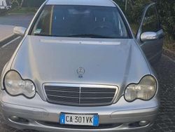 Usata 2002 Mercedes C220 Elegance Tre volumi | 1000 € (Super prezzo)