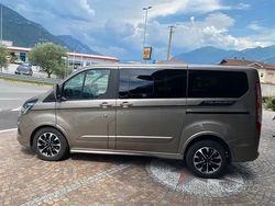 Grigio Usata 2021 Ford Tourneo Custom Sport Furgone | 31.900 € (Molto cara)
