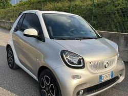 Grigio Usata 2017 Smart ForTwo Cabrio Cabrio | 13.500 € (Buon prezzo)