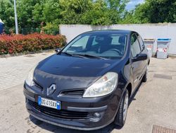 Nero Usata 2008 Renault Clio II Due volumi | 2200 € (Ottimo prezzo)