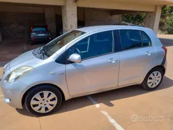 Usata 2006 Toyota Yaris Due volumi | 3200 € (Ottimo prezzo)