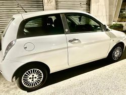 Bianco Usata 2010 Lancia Ypsilon Due volumi | 4000 € (Buon prezzo)