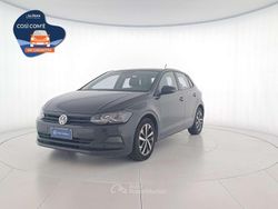 Grigio urano Usata 2018 VW Polo Trendline Tre volumi | 8350 € (Super prezzo)