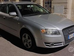 Grigio Usata 2005 Audi A4 Station wagon | 2200 € (Buon prezzo)
