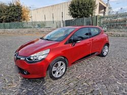 Rosso Usata 2013 Renault Clio IV Tre volumi | 4399 € (Super prezzo)