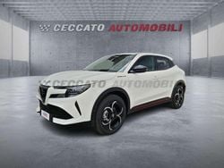 Bianco Nuova 2025 Alfa Romeo Junior Edizione Speciale SUV | 27.209 € (Ottimo prezzo)