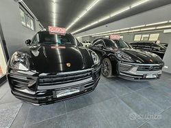Nero Usata 2023 Porsche Macan Sport SUV | 62.900 € (Ottimo prezzo)