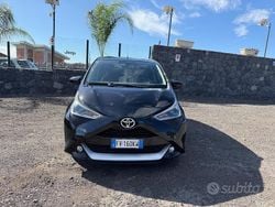 Nero Usata 2020 Toyota Aygo Trend Due volumi | 8290 € (Buon prezzo)