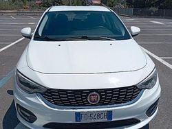 Bianco Usata 2015 Fiat Tipo Tre volumi | 12.500 € (Molto cara)