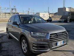 Usata 2016 Audi Q7 Business SUV | 17.900 € (Molto cara)