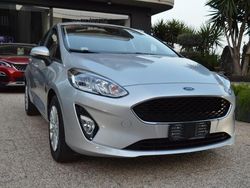 Grigio Usata 2020 Ford Fiesta Business Edition Due volumi | 12.999 € (Buon prezzo)