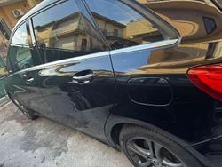 Nero Usata 2015 Mercedes B180 Monovolume | 8500 € (Buon prezzo)