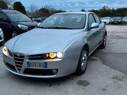 Grigio Usata 2007 Alfa Romeo 159 Progression Tre volumi | 3950 € (Buon prezzo)
