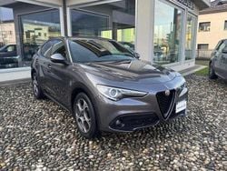 Grigio scuro Usata 2022 Alfa Romeo Stelvio Sprint SUV | 29.500 € (Cara)