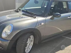 Grigio Usata 2005 Mini Cooper S Due volumi | 6900 € (Buon prezzo)