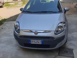 Grigio Usata 2010 Fiat Punto Evo Due volumi | 3000 € (Cara)