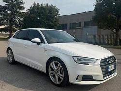 Bianco Usata 2019 Audi A3 Sport Tre volumi | 19.000 € (Buon prezzo)