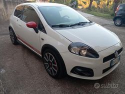 Bianco Usata 2009 Fiat Grande Punto Abarth Due volumi | 7950 €