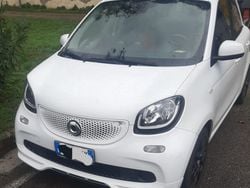 Bianco Usata 2015 Smart ForFour Due volumi | 7500 € (Buon prezzo)