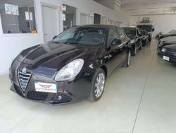 Nero Usata 2012 Alfa Romeo Giulietta Exclusive Due volumi | 7490 € (Buon prezzo)