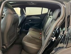 Nero Usata 2023 Peugeot 408 GT SUV | 23.900 € (Buon prezzo)