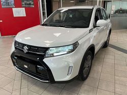 Bianco Usata 2025 Suzuki Vitara Cool SUV | 23.990 € (Buon prezzo)
